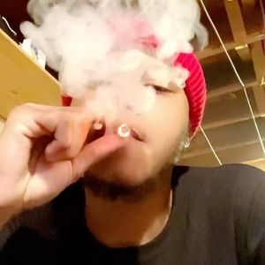 Meet your Posher, Price